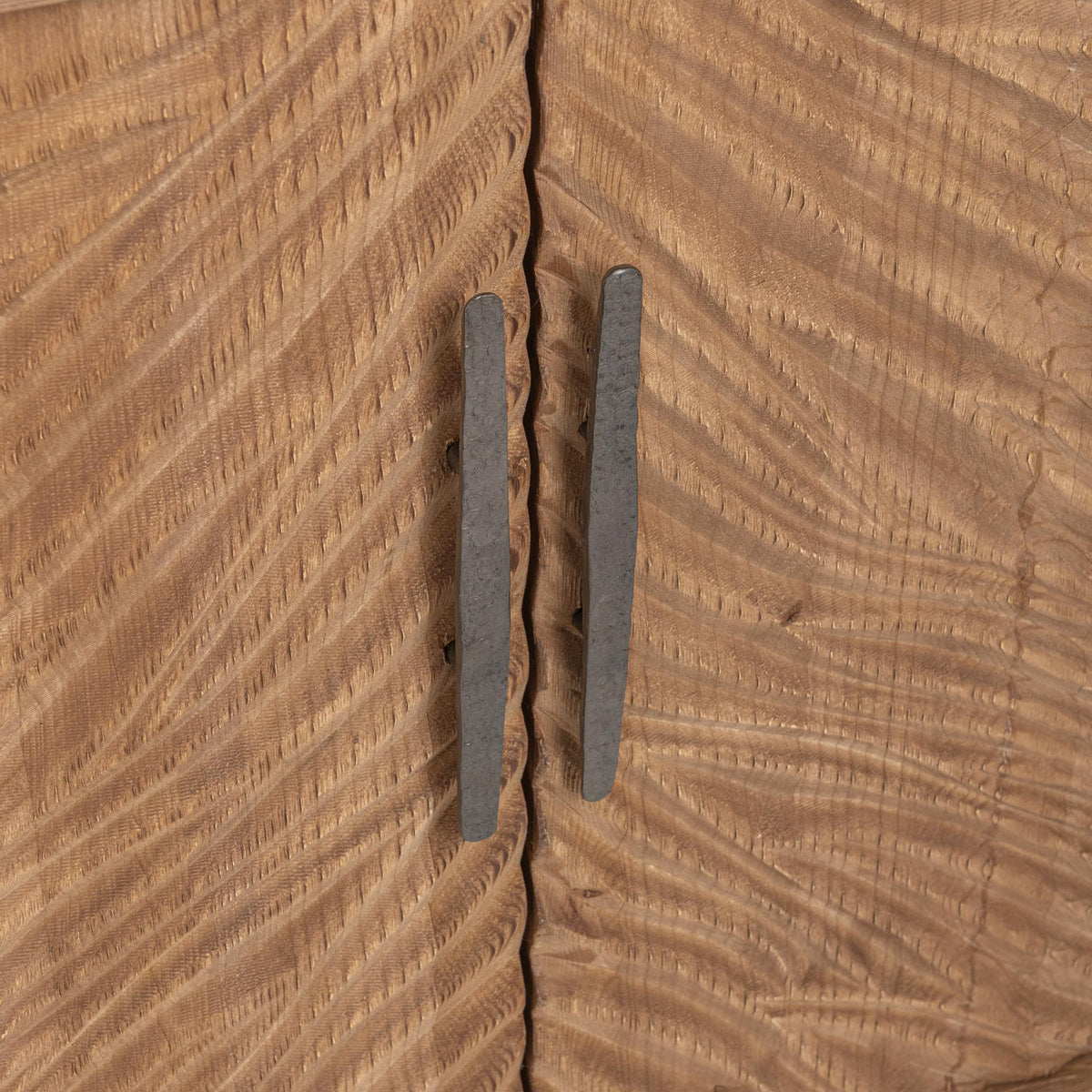 Edison Sandy Cove 6-Door Cabinet