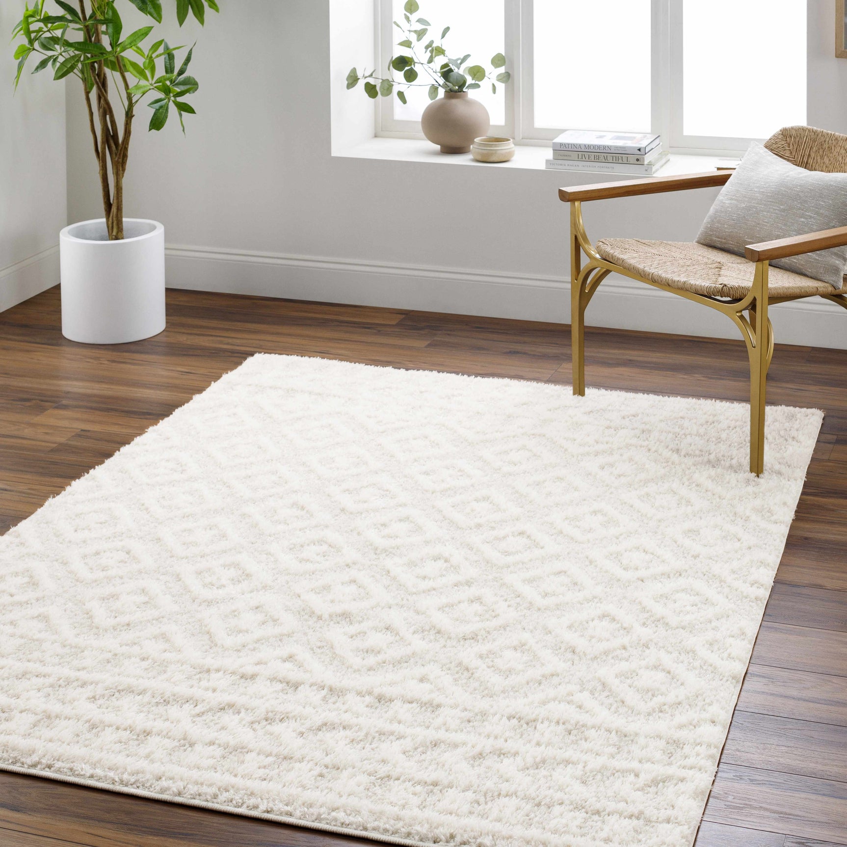Eivin Cream Diamonds Plush Rug - Ornate Home