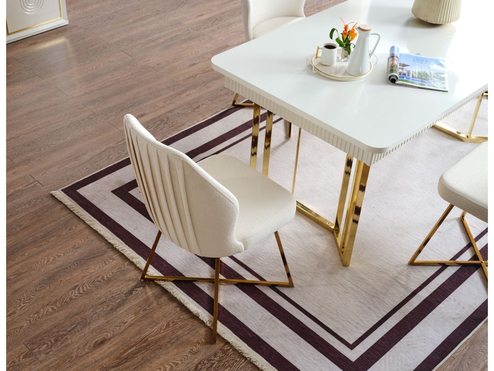 Marsel Cream Dining Room Set (Consol With Mirror & Dining Table & 6 Dining Chair)