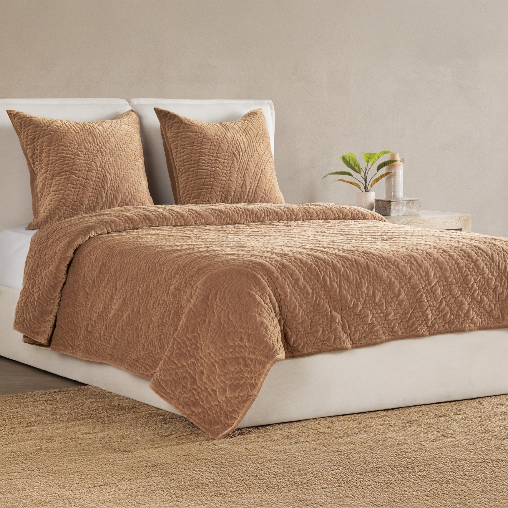 Elms Hazel Velvet Quilt Collection - Ornate Home