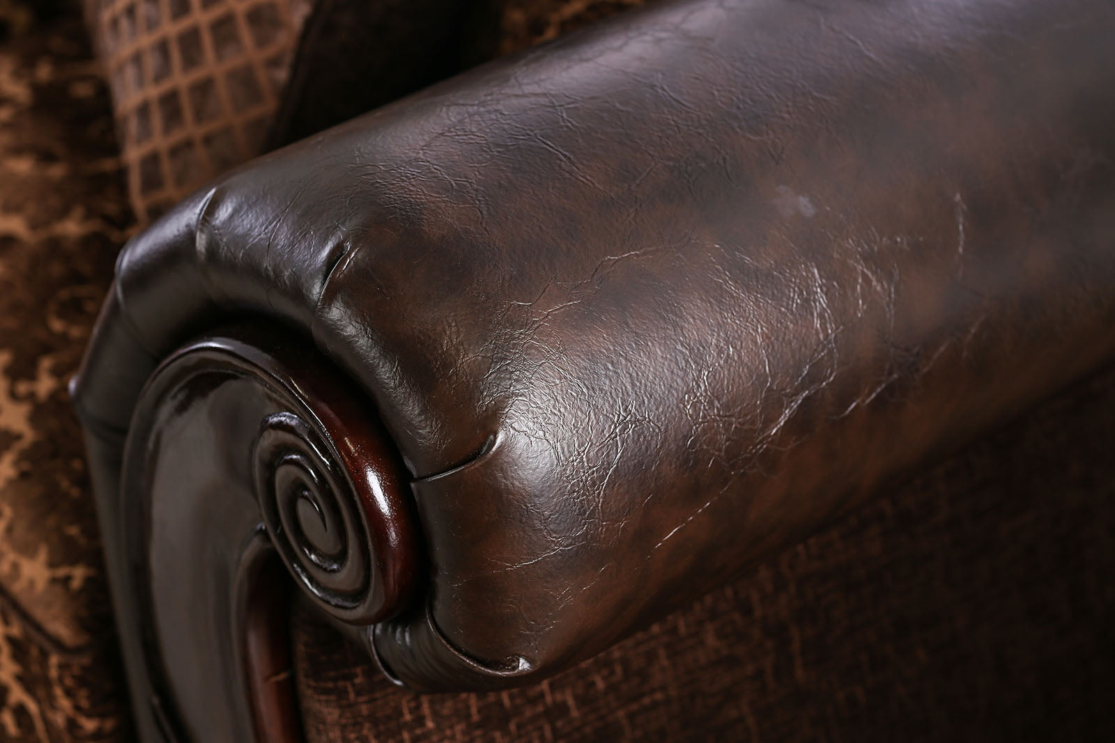 Elpis Brown/Espresso Loveseat - Ornate Home