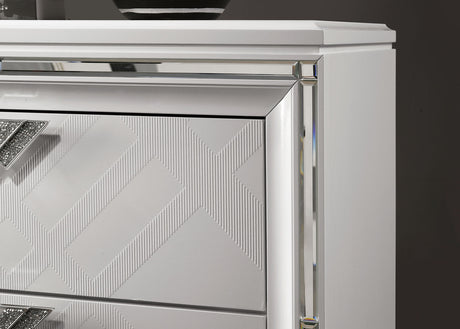 Emmeline White 4 Pc Queen Bedroom Set - Ornate Home