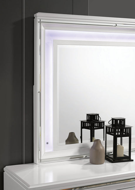 Emmeline White 5 Pc Queen Bedroom Set - Ornate Home