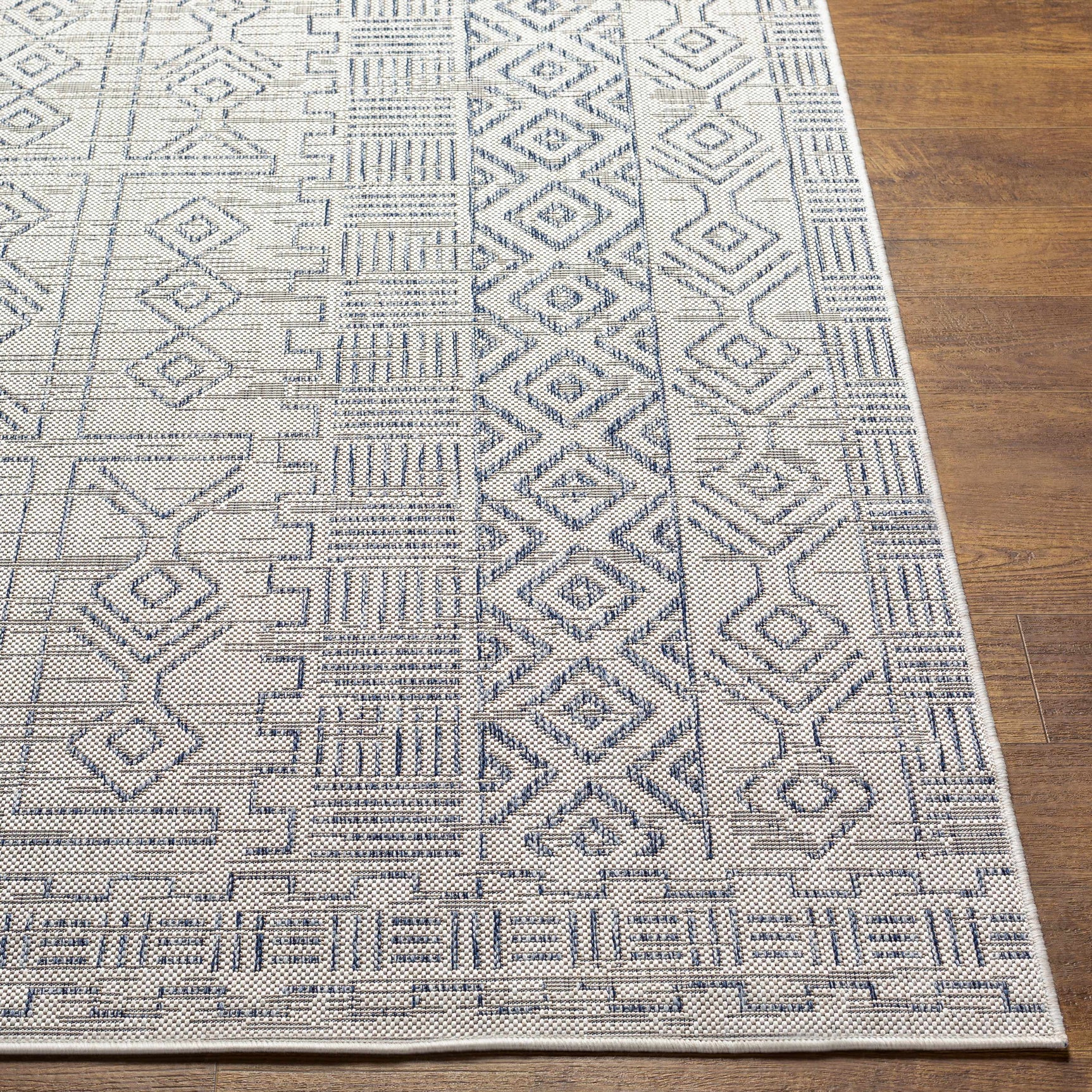 Epson Indoor & Outdoor Rug - Clearance - Ornate Home
