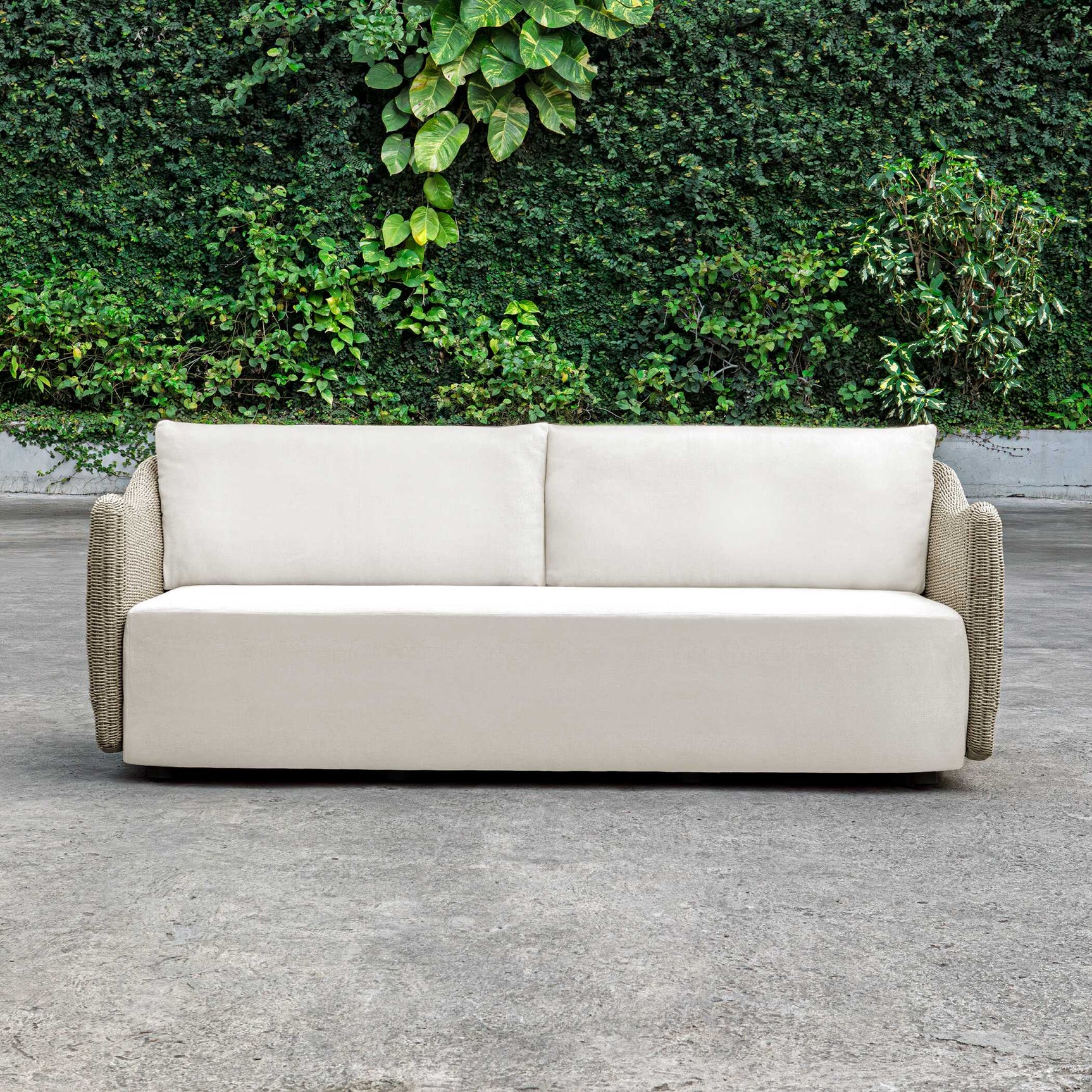 Sunset Gray/White Wicker Outdoor Sofa