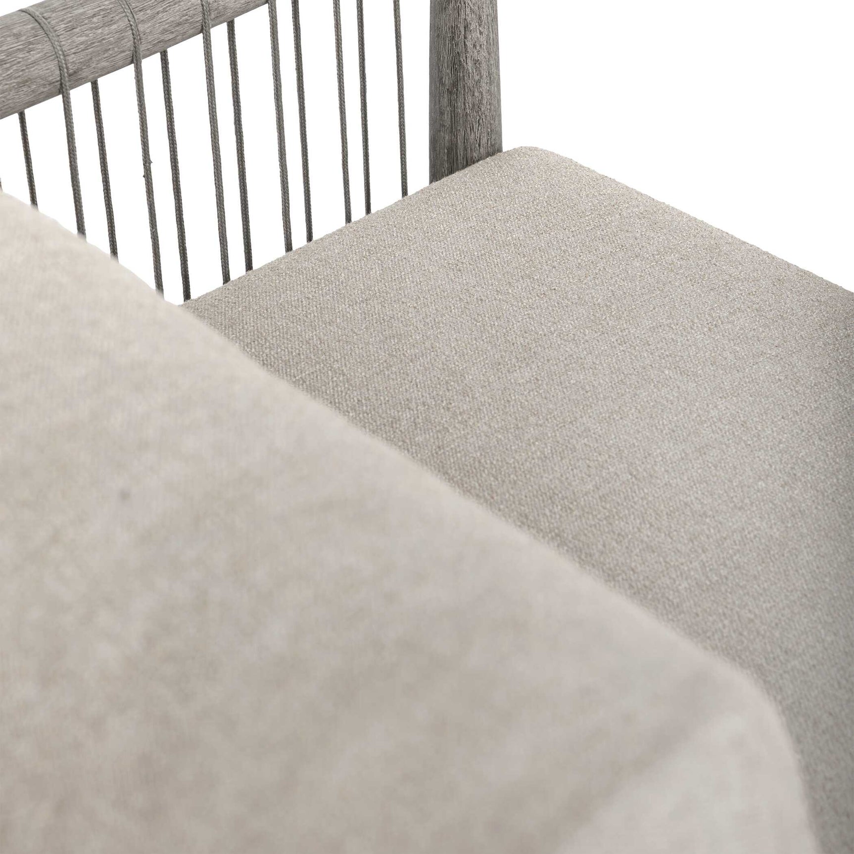 Borneo Dove Outdoor Lounge Chair
