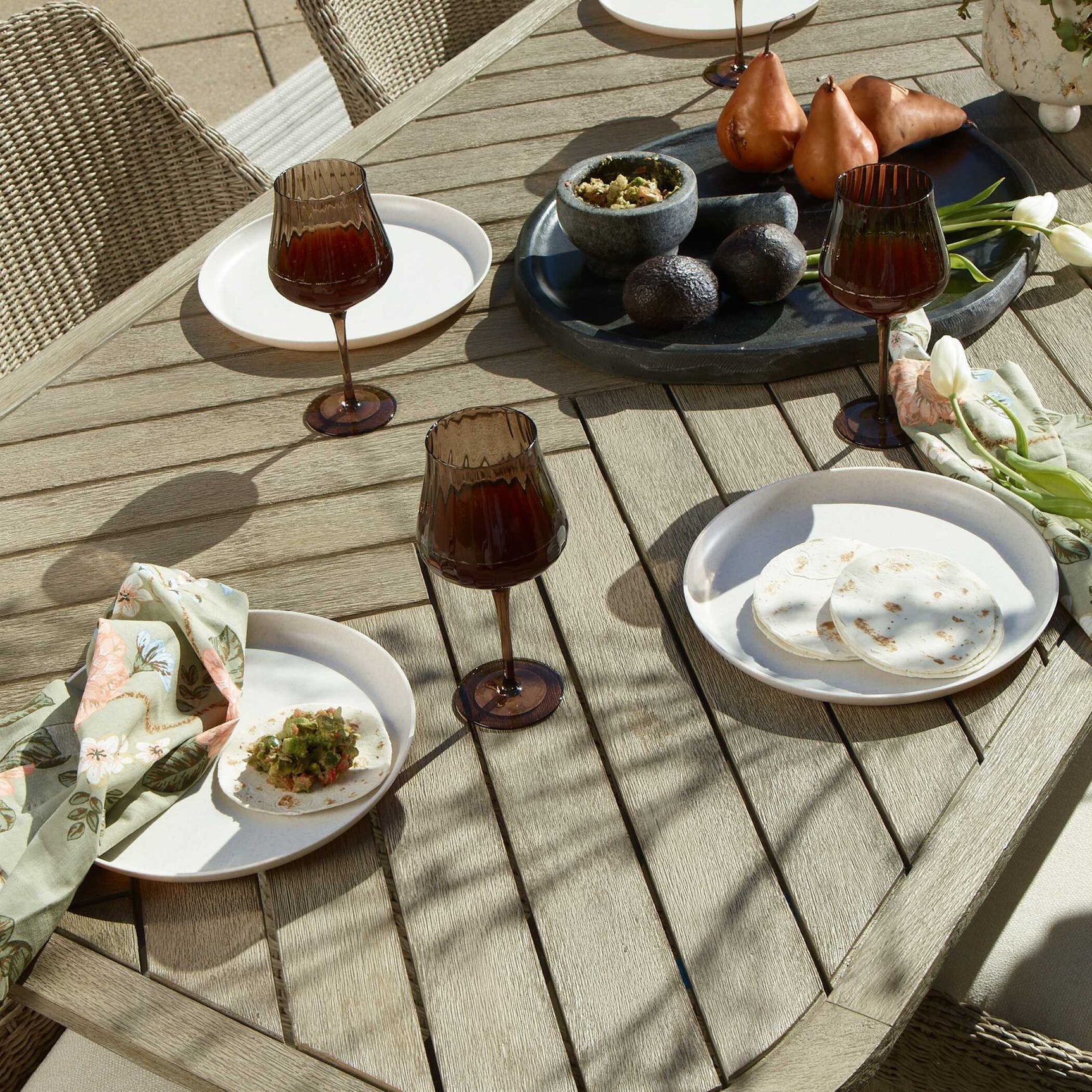 Harbor Brown/Woodtone Herringbone Indoor-Outdoor Dining Table
