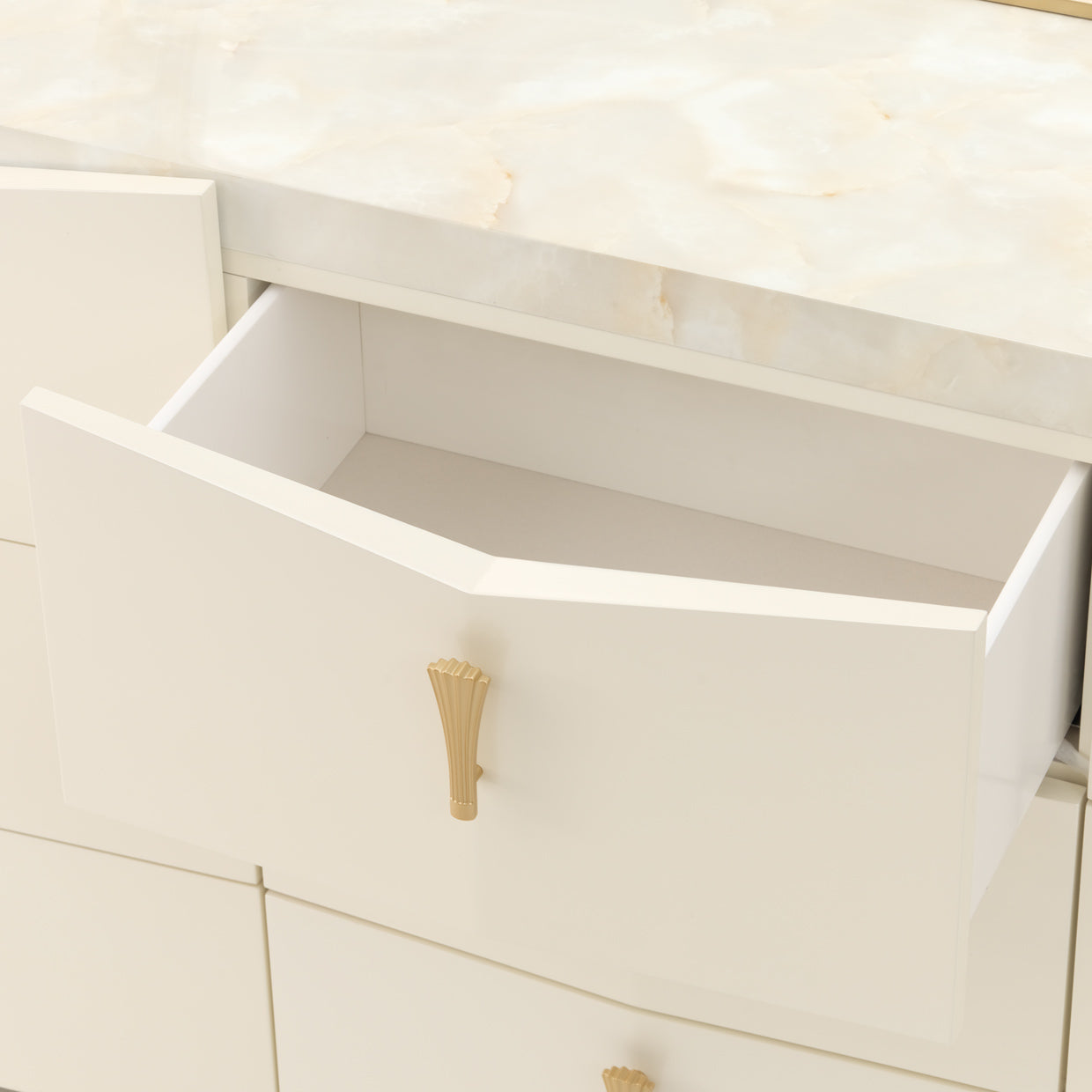 Fantosini Creamy Pearl Dresser - Ornate Home