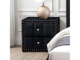 Farese Black Queen Bed w/ 2 Nightstands - Ornate Home