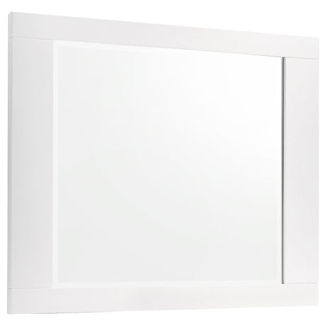 Felicity White High Gloss 4-piece California King Bedroom Set with Panel Bed - Ornate Home