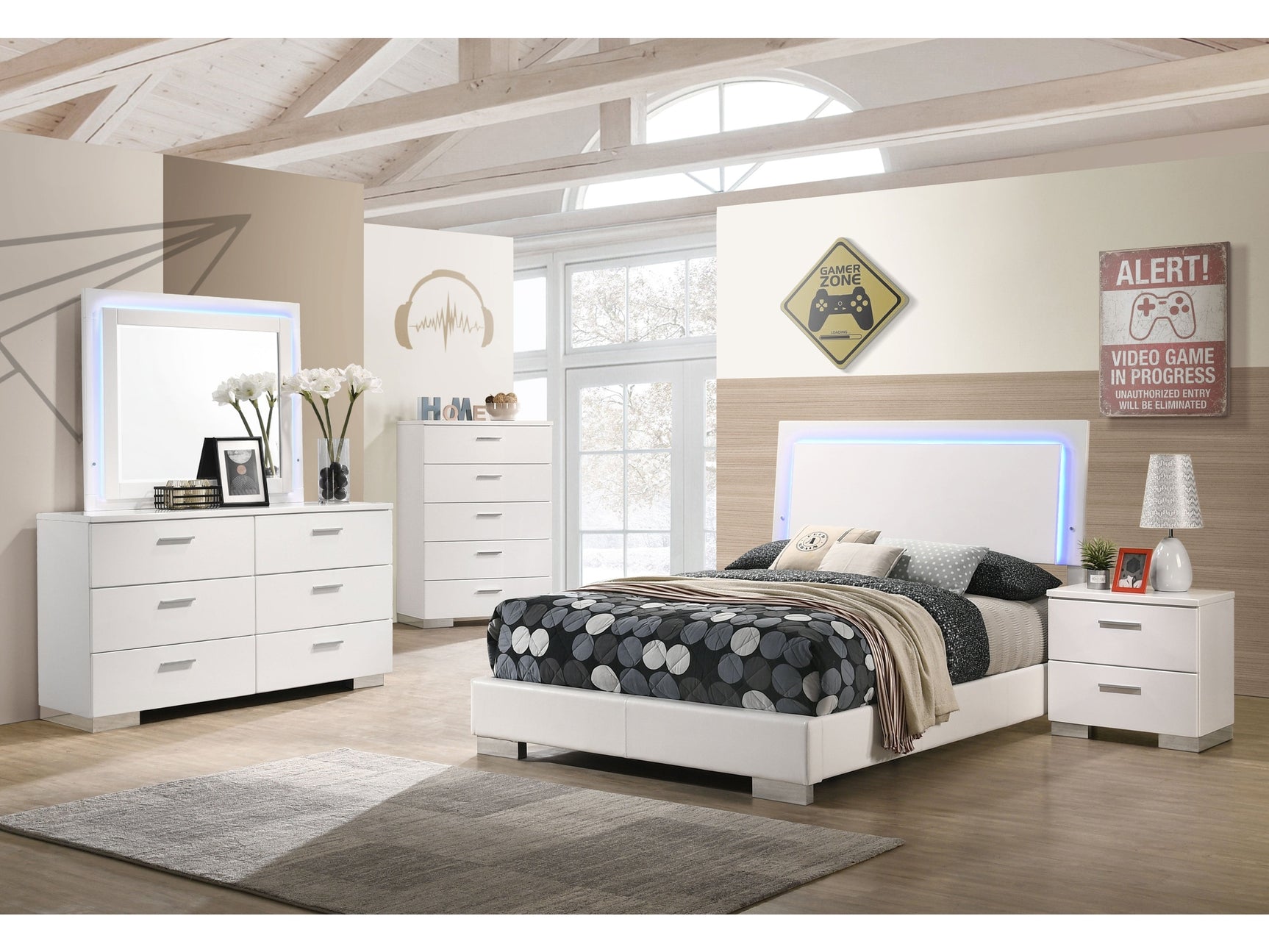 Felicity White High Gloss 5-piece Full Bedroom Set with LED Bed & Mirror - Ornate Home