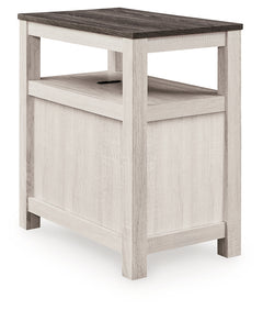 Fendenmore Two-tone Chair Side End Table - Ornate Home