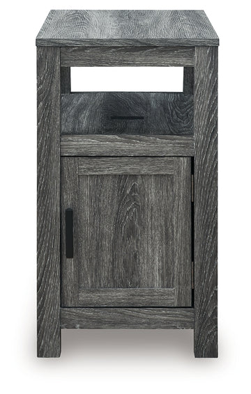 Fendenmore Two-tone Chair Side End Table - Ornate Home