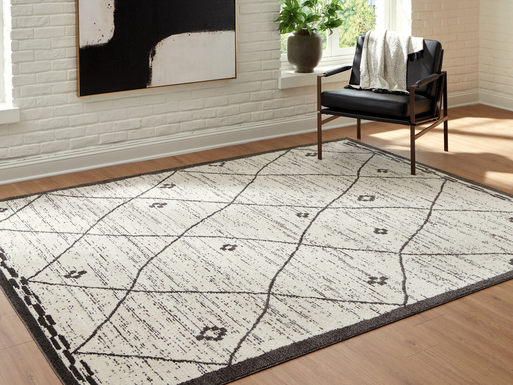 Fenriston Cream/Black Large Rug (Online Special Price) - Ornate Home
