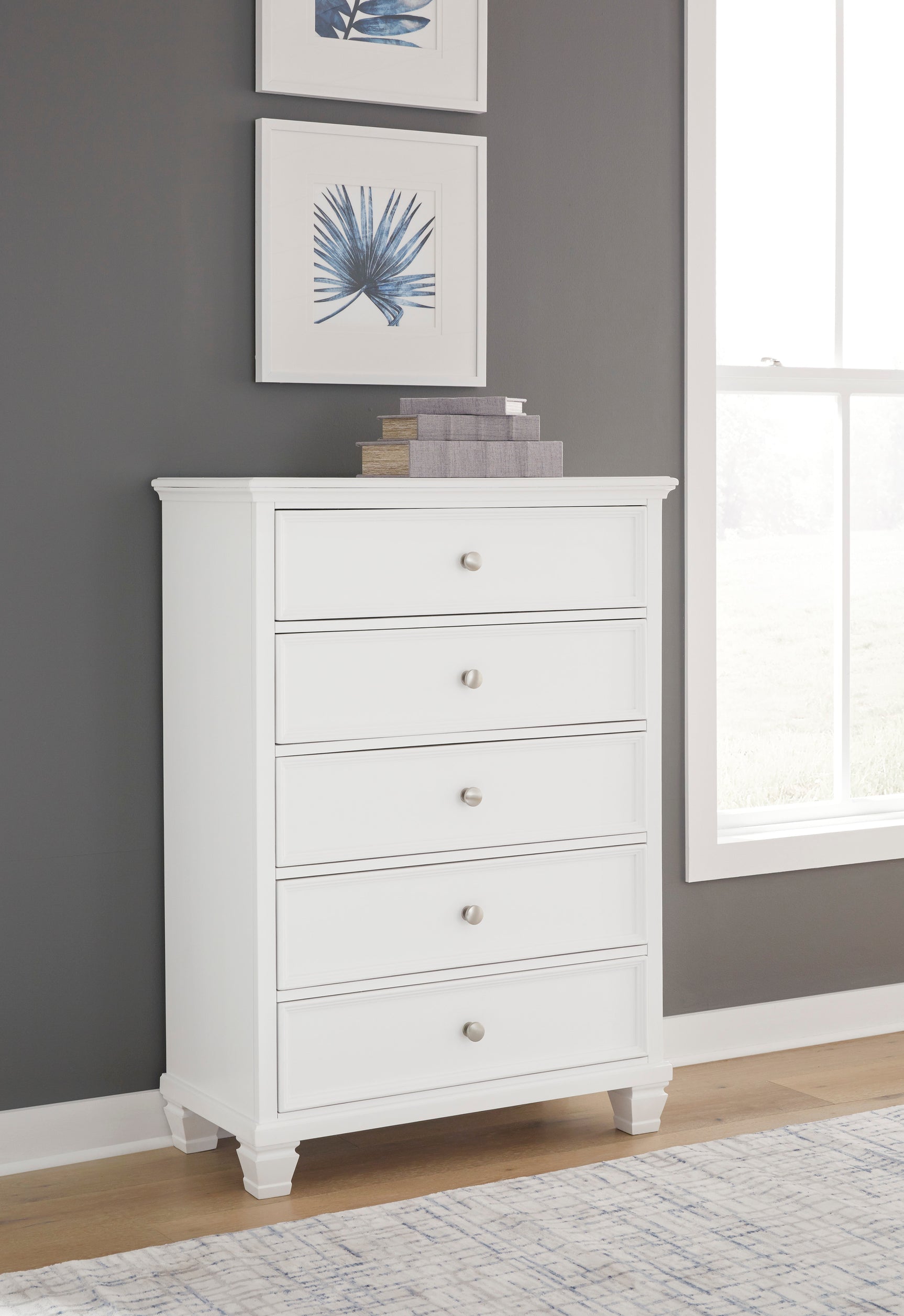 Fortman White Full Panel 5-Piece Bedroom Set - Ornate Home