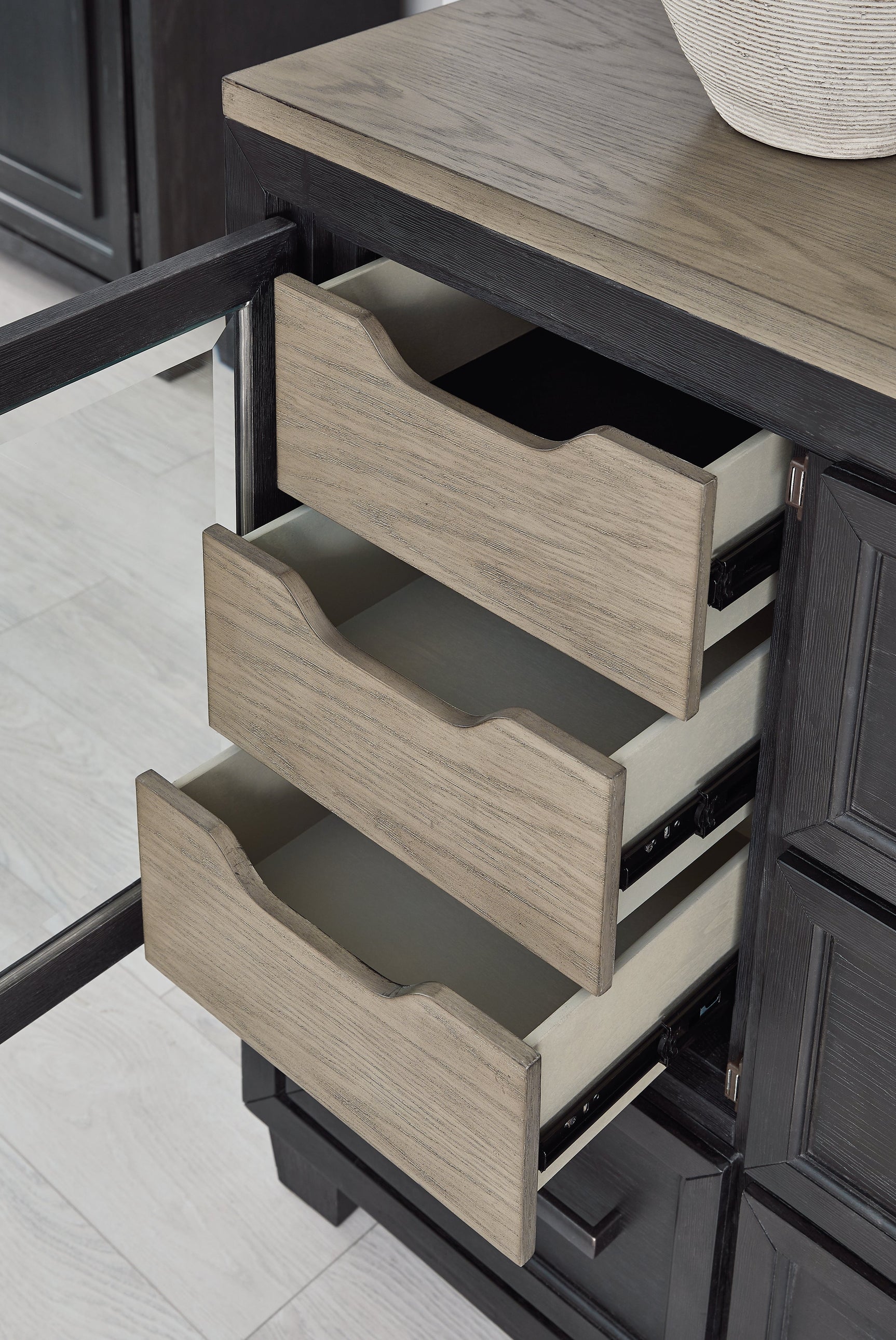 Foyland Black & Brown Dresser - Ornate Home