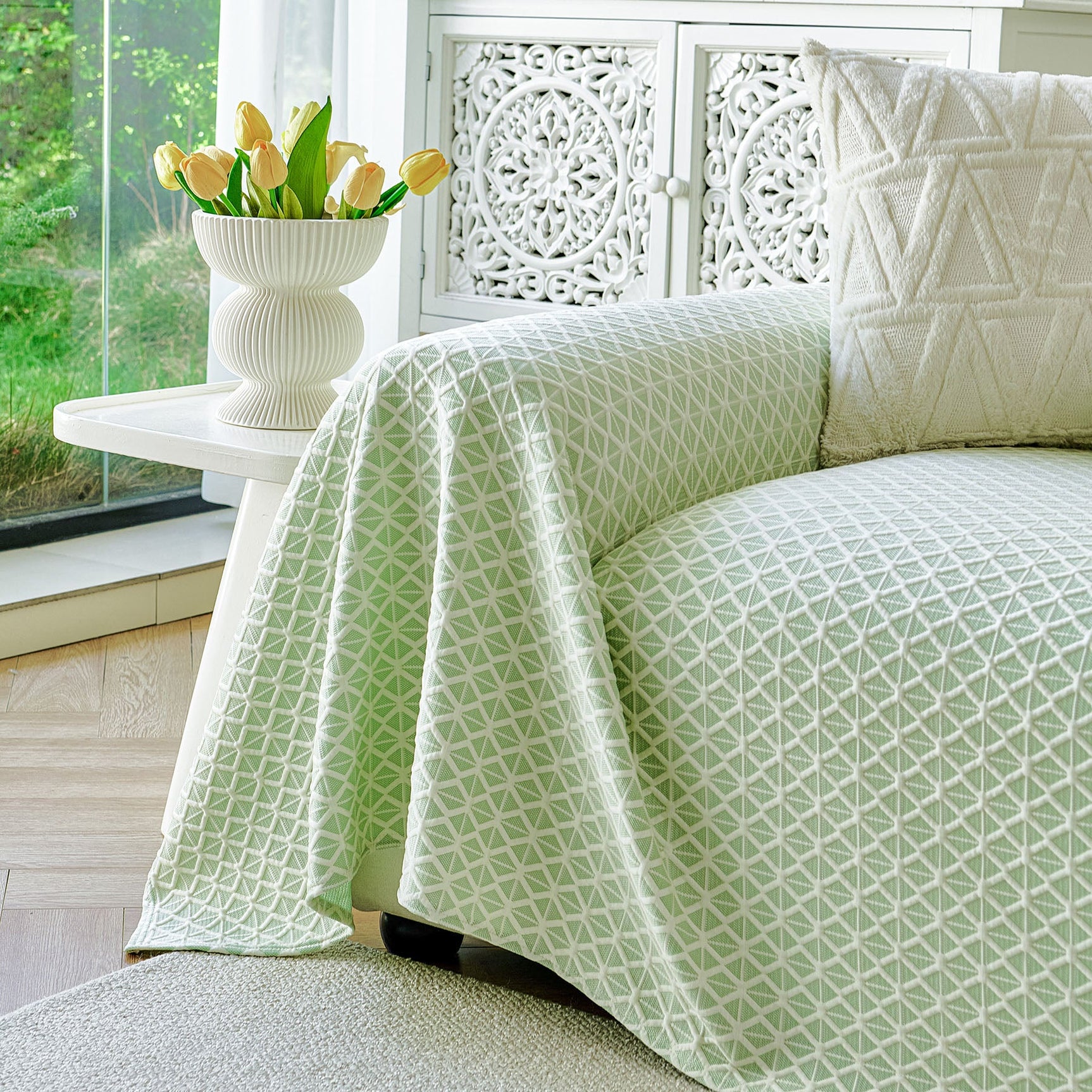 Fresh Geometric Sofa Throw Cover, Modern Textured Breathable Couch Protector Blanket - Ornate Home