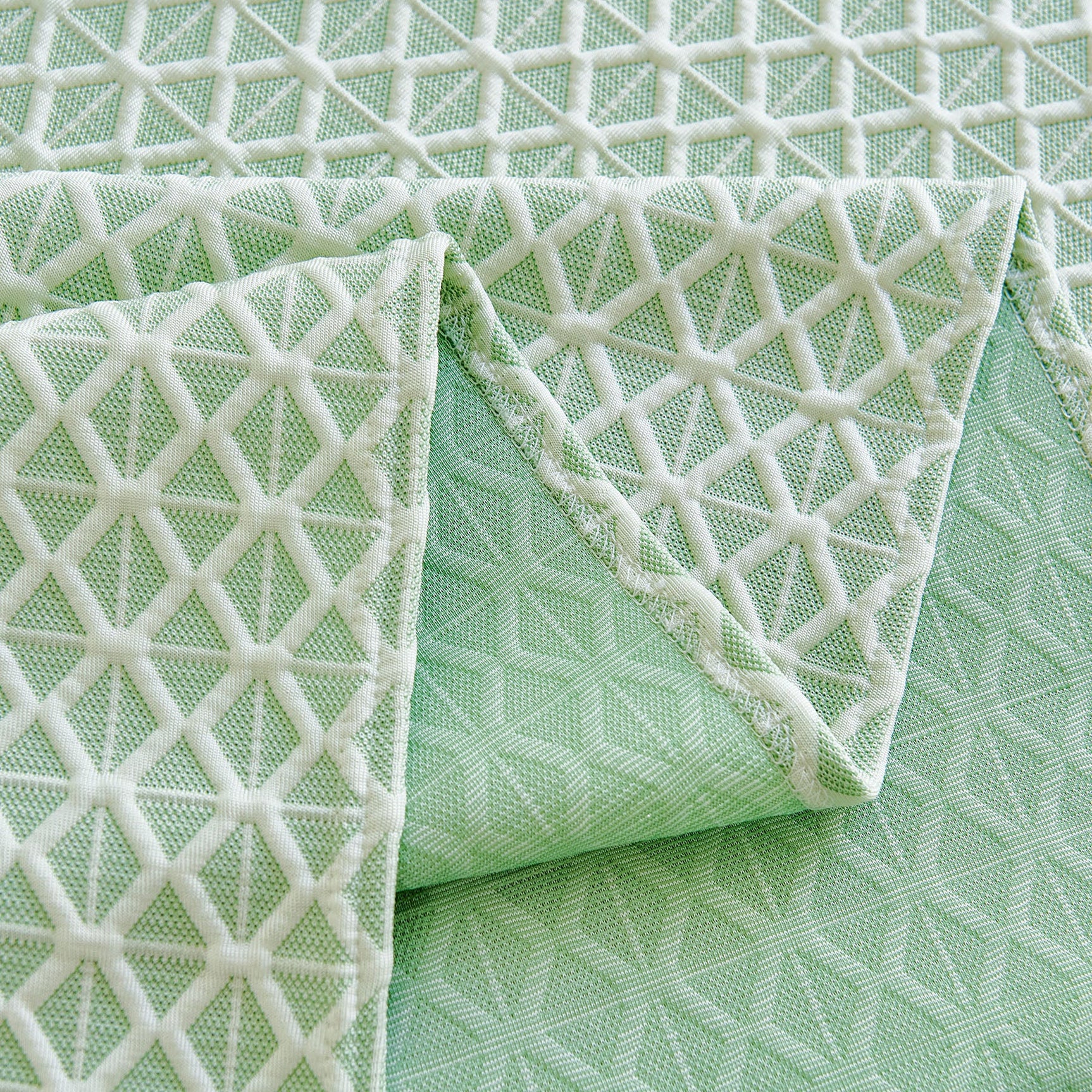 Fresh Geometric Sofa Throw Cover, Modern Textured Breathable Couch Protector Blanket - Ornate Home