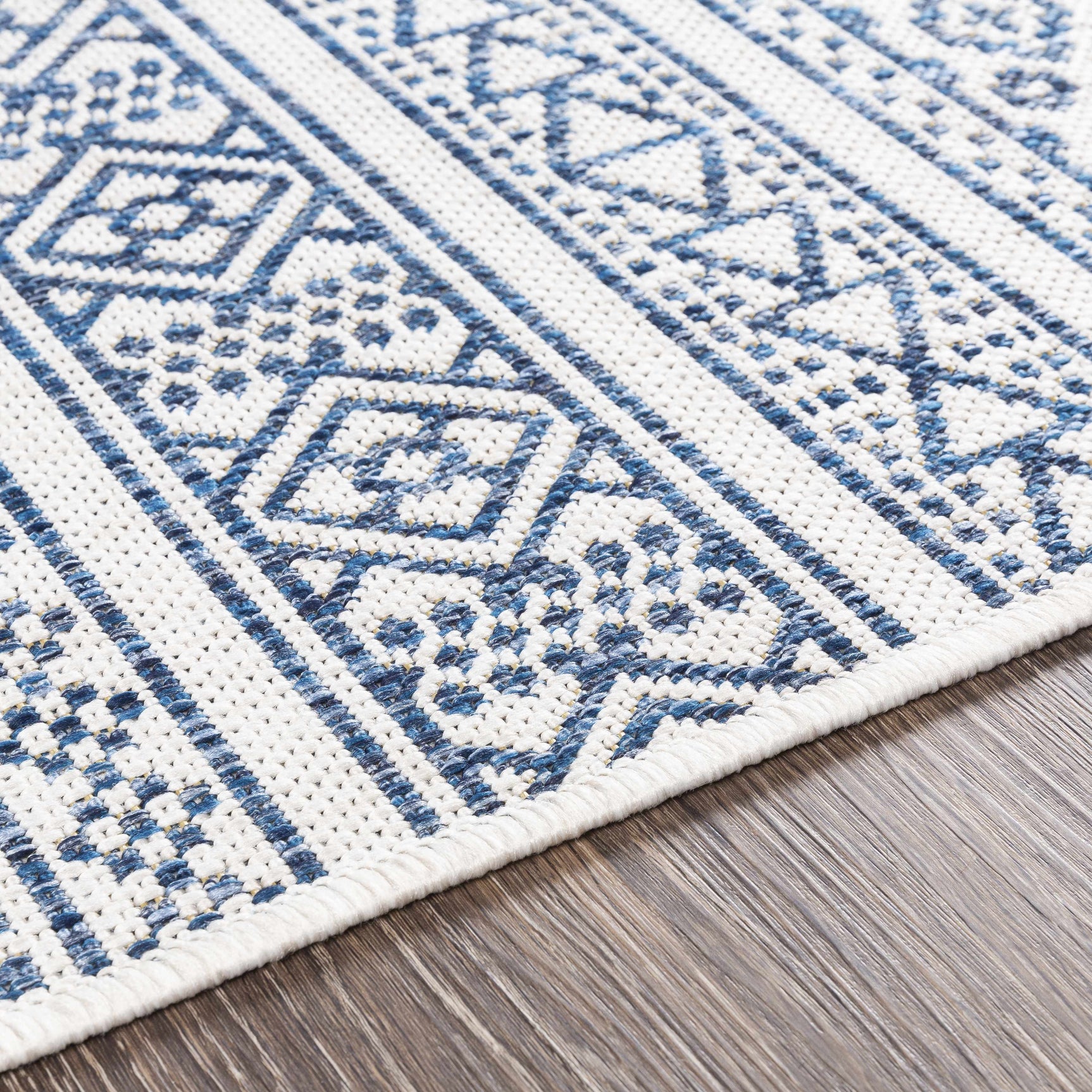 Freshwater White&Blue Outdoor Rug - Clearance - Ornate Home