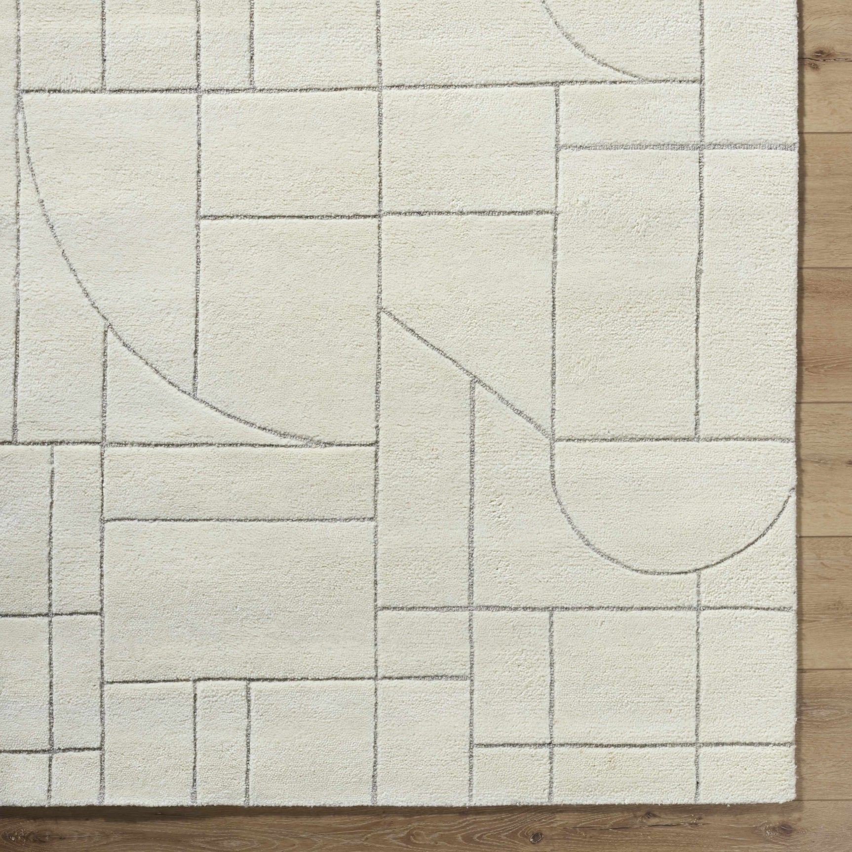 Fusao Off White Area Rug - Clearance - Ornate Home