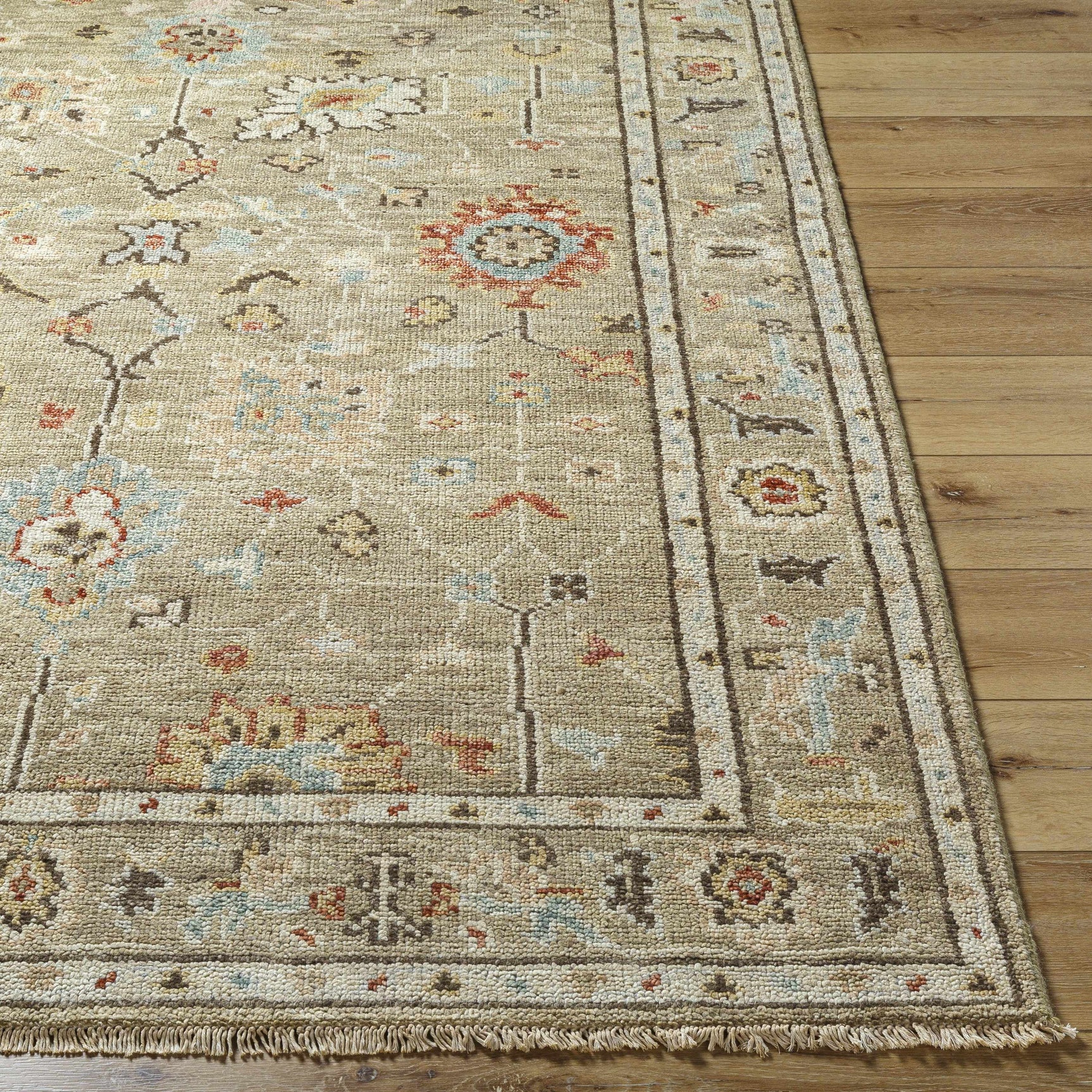 Gammad Hand Knotted Wool Area Rug - Clearance