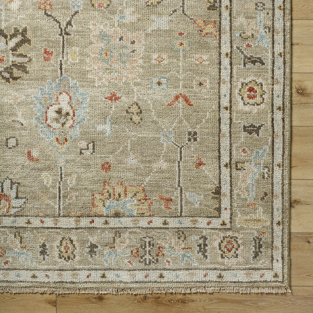 Gammad Hand Knotted Wool Area Rug - Clearance - Ornate Home