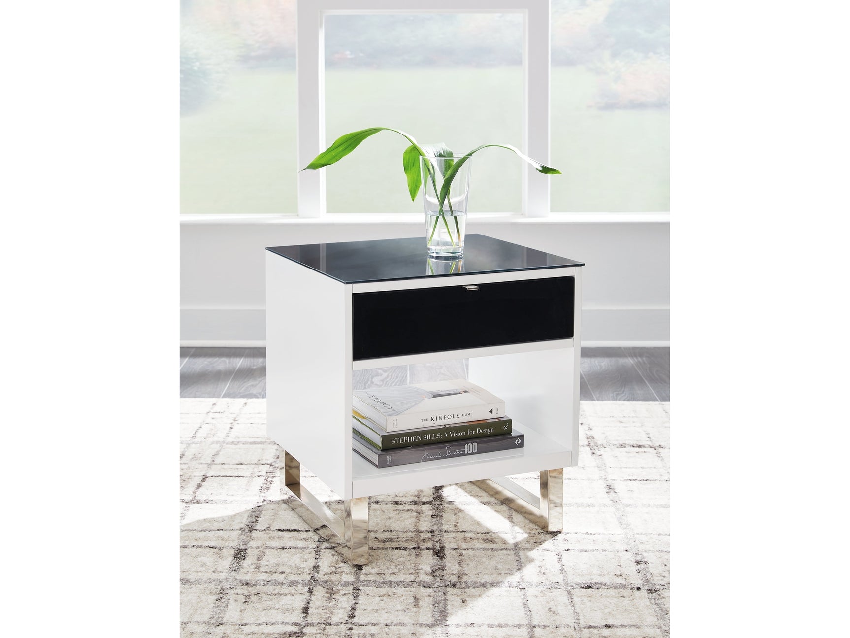 Gardoni White/Black End Table - Ornate Home