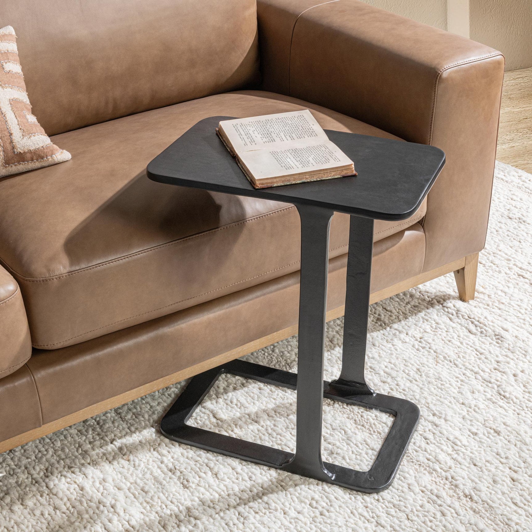 Geanna Black Accent Table - Ornate Home