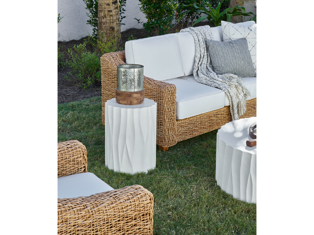 Geneva Abaco White End Table - Ornate Home