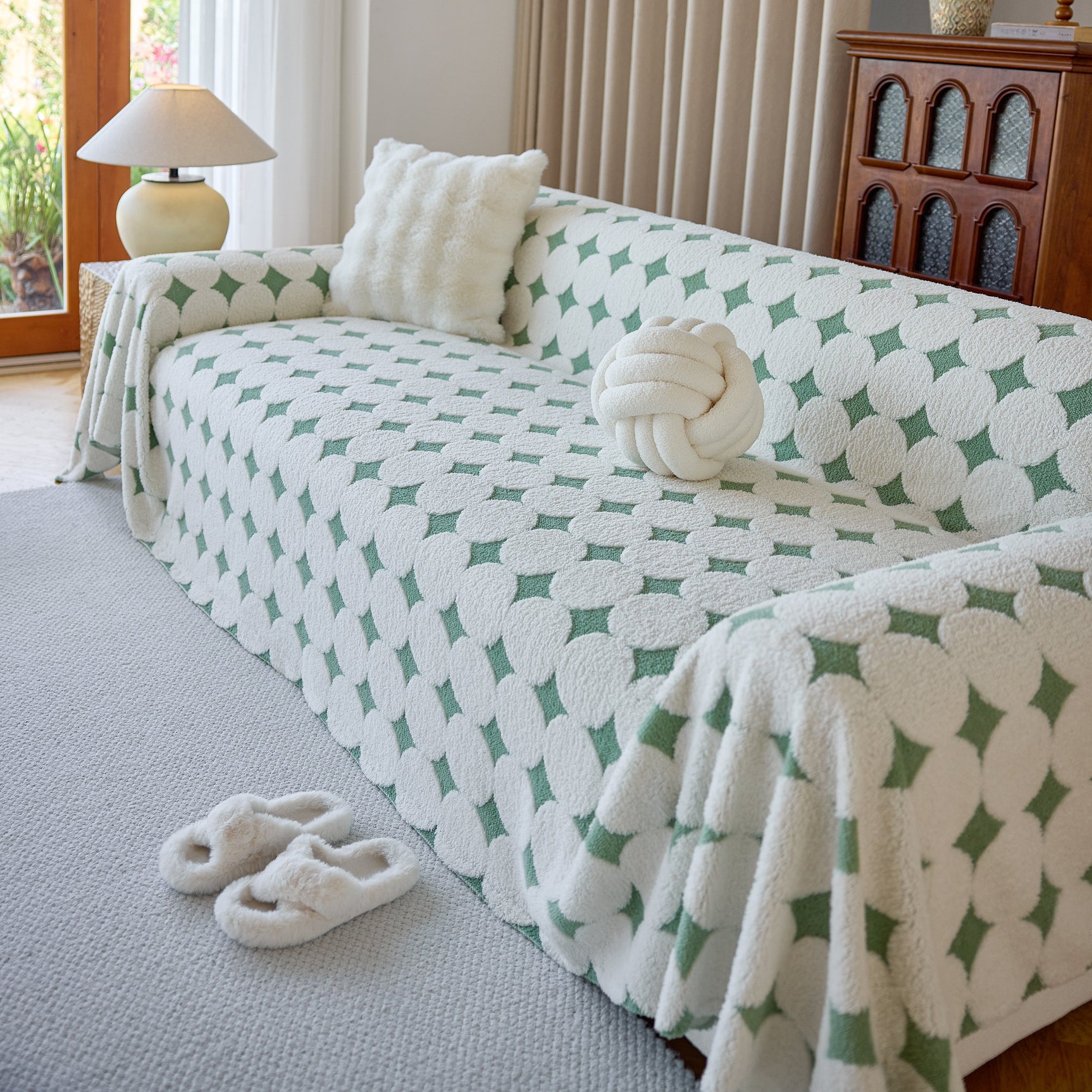 Geometric Jacquard Plush Warm Sofa Couch Cover Coral Fleece Throw Blanket for Couch - Ornate Home
