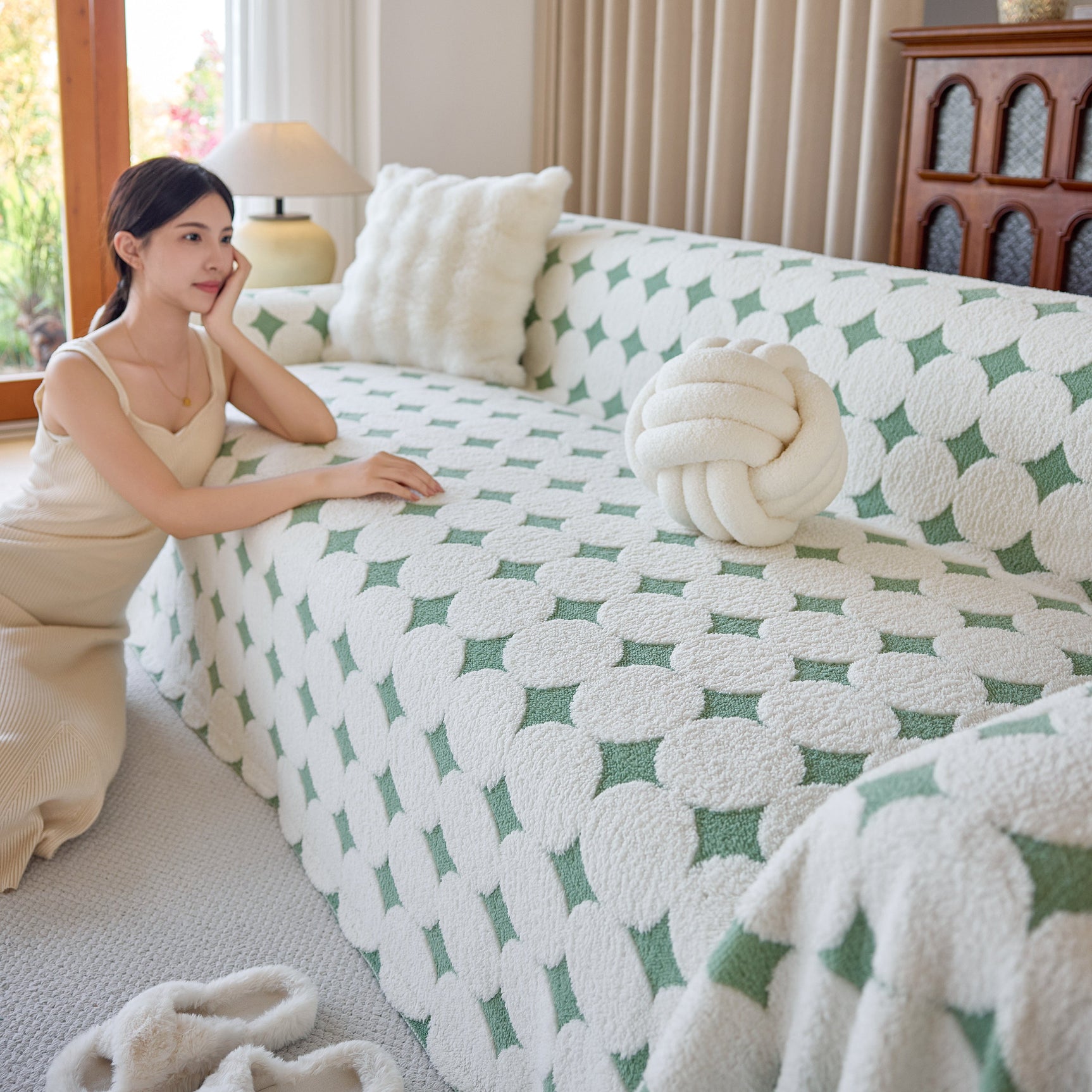 Geometric Jacquard Plush Warm Sofa Couch Cover Coral Fleece Throw Blanket for Couch - Ornate Home