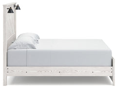 Gerridan White/Gray King Panel Bedroom Set with Dresser, Mirror, Chest and 2 Nightstands - Ornate Home