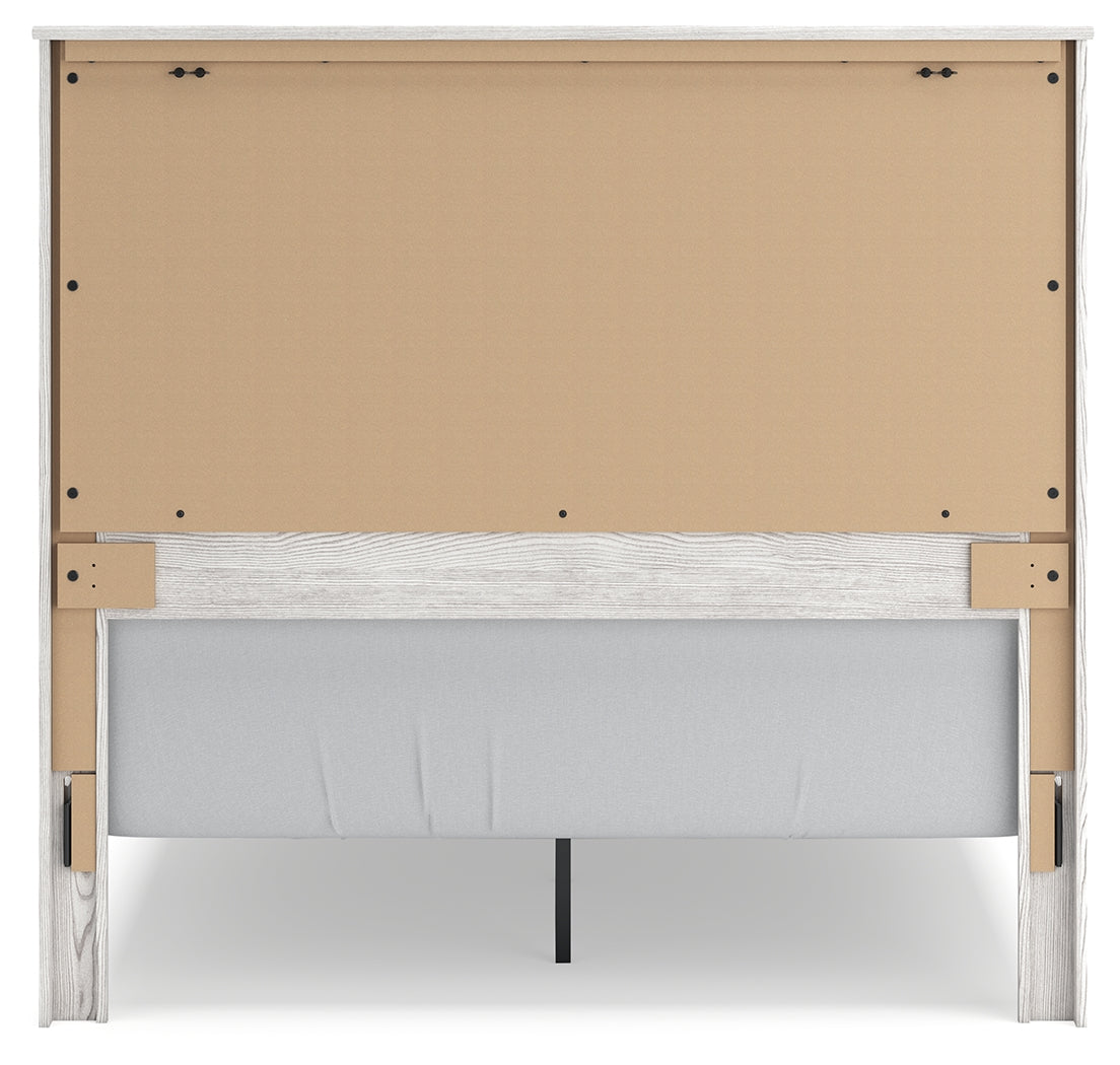Gerridan White/Gray Queen Panel Bedroom Set with Dresser, Mirror, and 2 Nightstands - Ornate Home