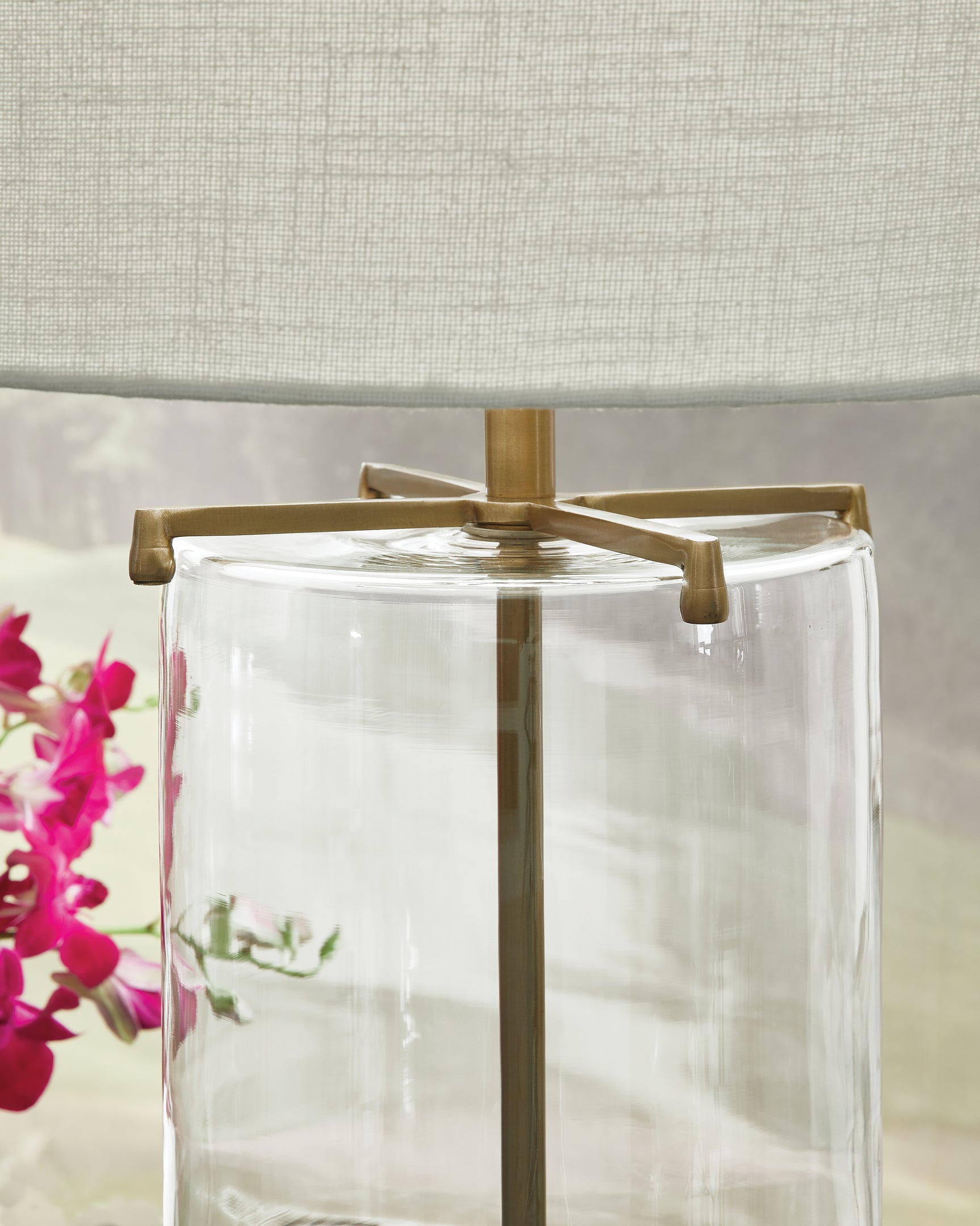 Gizeh Clear/Gold Table Lamp (Online Special Price) - Ornate Home