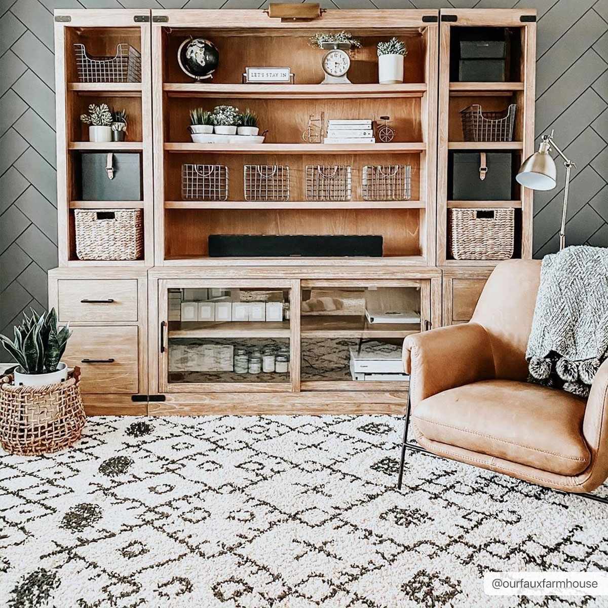 Godalming Plush Area Rug - Ornate Home