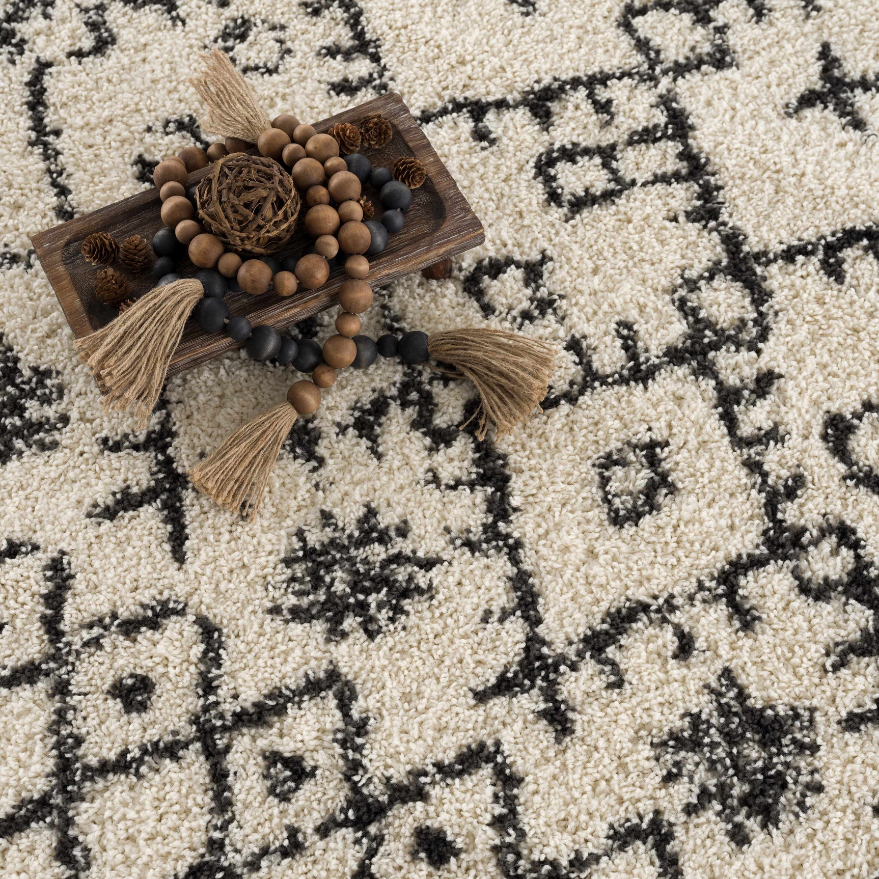 Godalming Plush Area Rug - Ornate Home