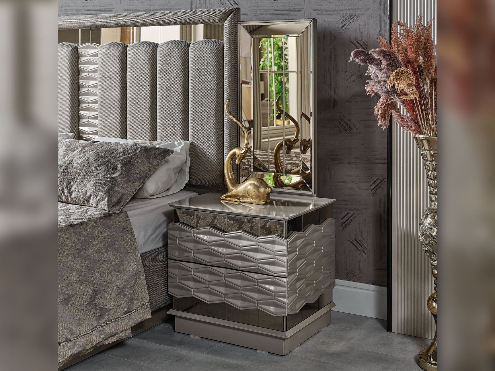 Gokce Light Brown Bedroom Set (Queen Frame With Headboard & Dresser With Mirror & Ottoman & 2 Nightstand)