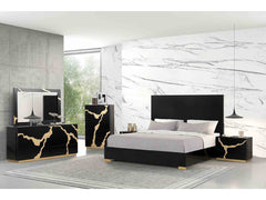 Goldsberg Black/Gold 5 Pc. Queen Bedroom Set w/ Chest - Ornate Home