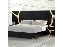 Goldsberg Black/Gold E.King Panel Bed w/ Extended Panel - Ornate Home