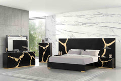 Goldsberg Black/Gold Queen Panel Bed w/ Extended Panel - Ornate Home