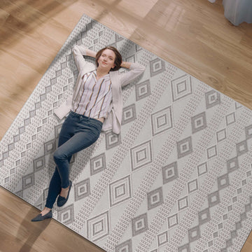 Goya Woven Non-Slip Geometric Diamond Pattern Indoor Area Rug - Ornate Home