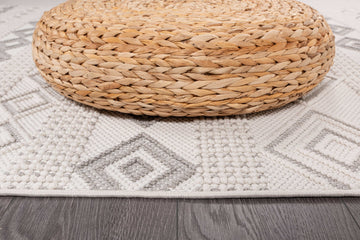 Goya Woven Non-Slip Geometric Diamond Pattern Indoor Area Rug - Ornate Home