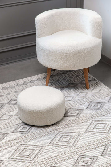 Goya Woven Non-Slip Geometric Diamond Pattern Indoor Area Rug - Ornate Home