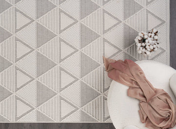 Goya Woven Non-Slip Geometric Triangle Pattern Indoor Area Rug - Ornate Home