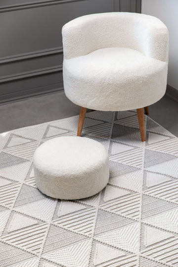Goya Woven Non-Slip Geometric Triangle Pattern Indoor Area Rug - Ornate Home