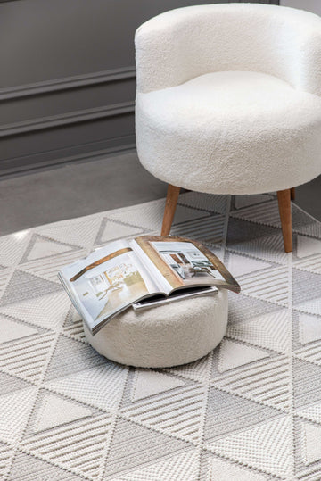 Goya Woven Non-Slip Geometric Triangle Pattern Indoor Area Rug - Ornate Home