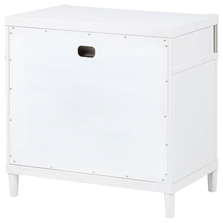 Gracemont White 3-drawer Bedroom Nightstand Bedside Table - Ornate Home