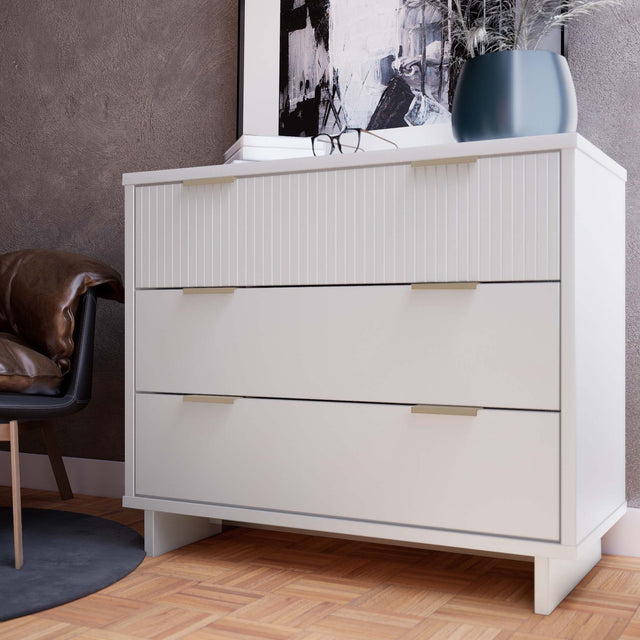 Granville 38.18 Standard Dresser in White - Ornate Home