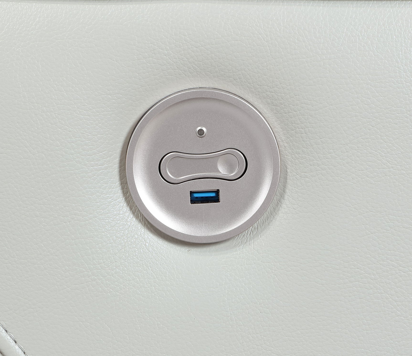 Greenfield Ivory Power Recliner - Ornate Home