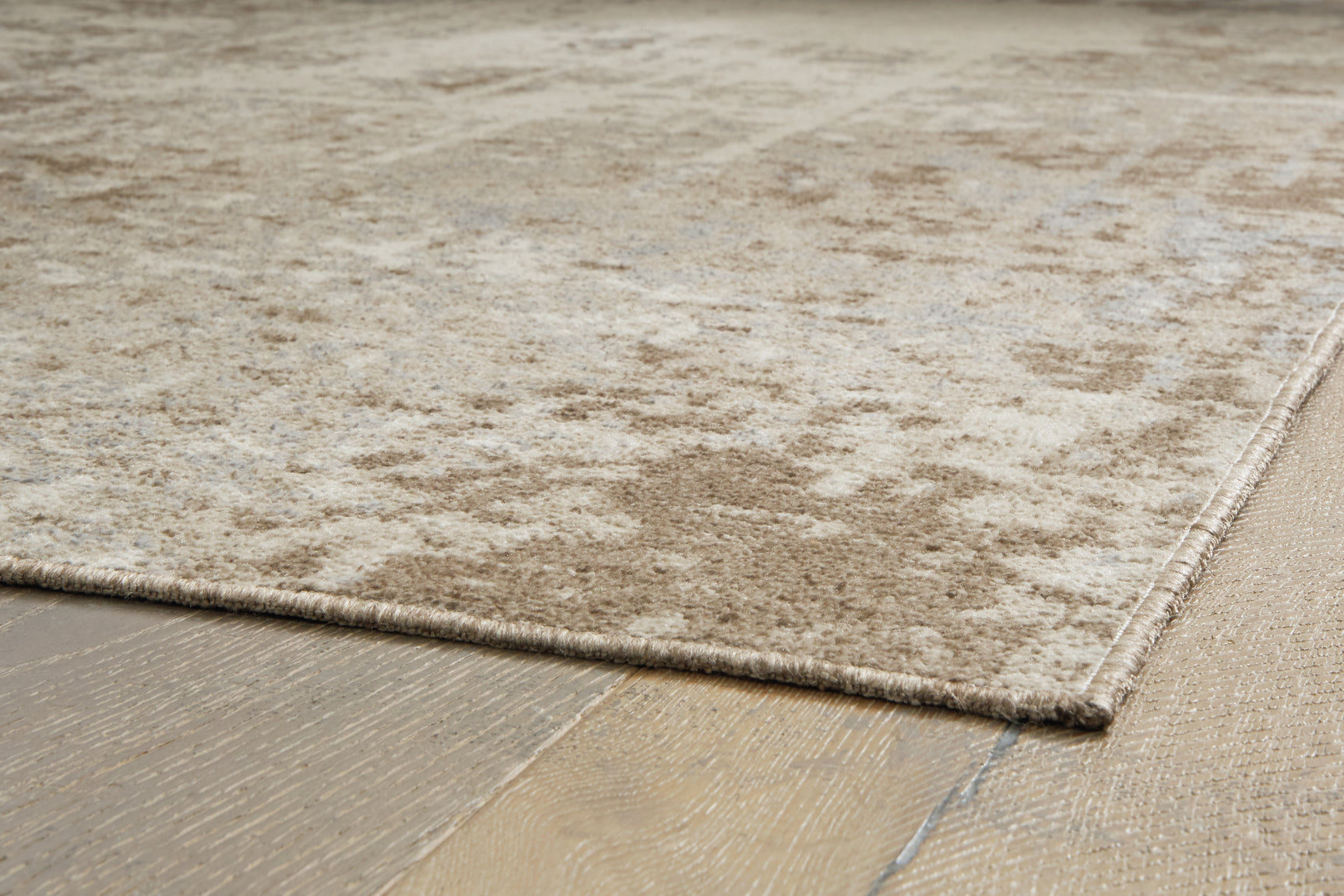 Grifflain Tan/Brown/Gray 5' x 7' Rug - Ornate Home